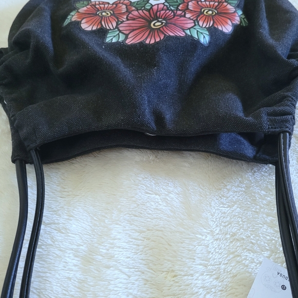 MW {Most Wanted} Canvas Floral💐 Skull💀 Shoulder Bag👜 - NWT - Picture 6 of 16